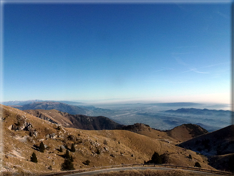 foto Salita al Col Serai e Cima Grappa